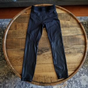 Limited edition lululemon faux leather panel tight